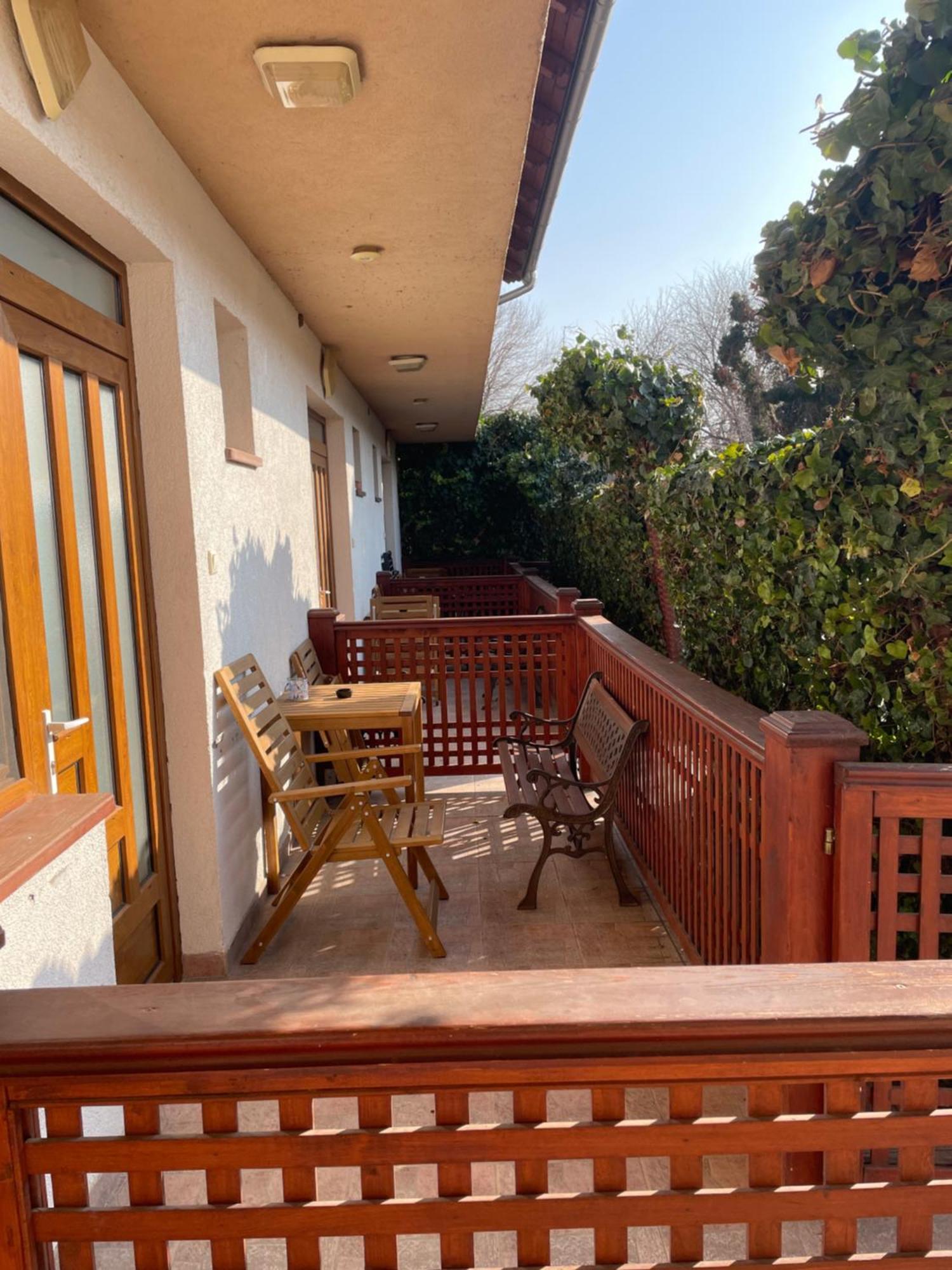 Rózsakert Apartmanház Hajdúszoboszló Exterior foto